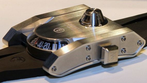 Czy wiesz, co było inspiracją wyglądu tego zegarka? 1