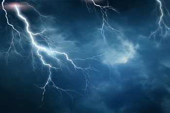 Czwartek bardzo ciepły, ale może przynieść burze