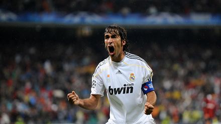 QUIZ: Rozpoznajesz byłe gwiazdy futbolu? Udowodnij!