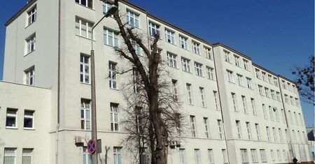 Skandal w szpitalu. Robił nagie zdjęcia i słał znajomym