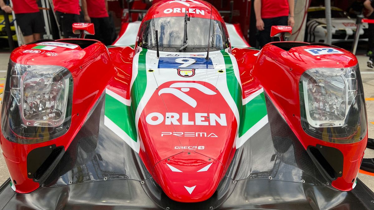 Materiały prasowe / Prema Orlen Team / Na zdjęciu: Robert Kubica i samochód Prema Orlen Team