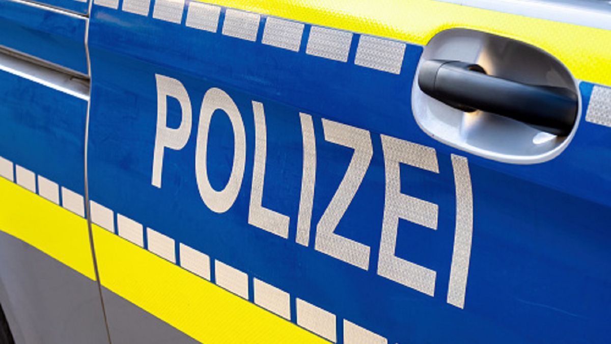 Policja znalazła dwa ciała w jednym domu.