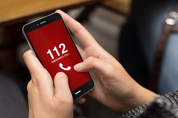 Wielkopolanin dzwonił na numer alarmowy 112, blokował linię i ubliżał operatorom