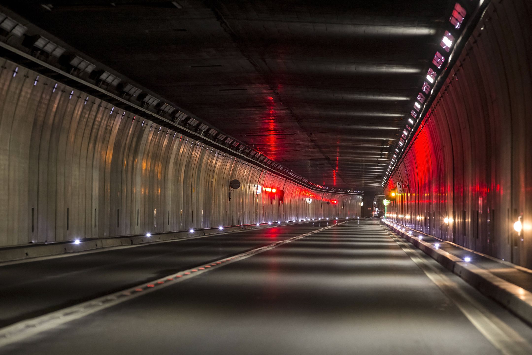 Tunel św. Gotarda, Szwajcaria 