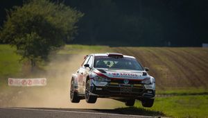 WRC2: szarża Kajetana Kajetanowicza. Polak o krok od podium w Rajdzie Niemiec