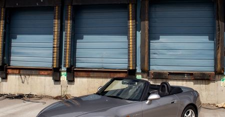 Praktycznie nowa Honda S2000 została wystawiona na sprzedaż
