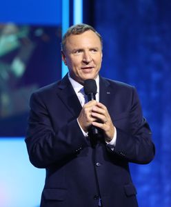 Kurski przedstawia nową wersję ws. koronawirusa. Teraz tak się tłumaczy