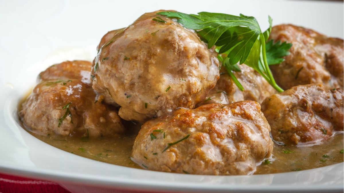 Mielone w sosie są mięciutkie i bardziej soczyste