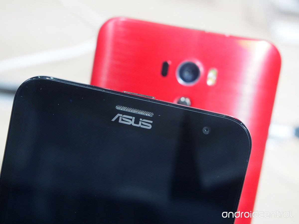Asus pokazał nowe smartfony z serii ZenFone 2 wyposażone w procesory Qualcomma 9