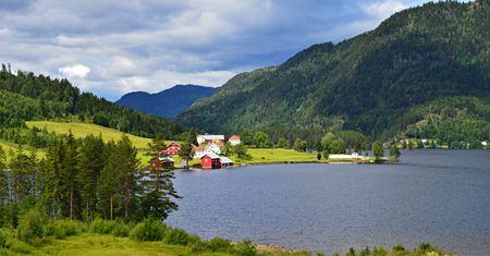 Dramatyczne chwile w Norwegii. Ewakuowali 350 osób
