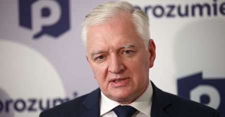Gowin: Kaczyński wykorzystuje narodowców do eskalowania napięcia z UE