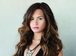 Demi Lovato naga, bez makijażu i świadoma własnej wartości