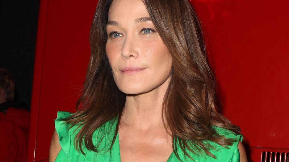 Carla Bruni musi tłumaczyć się ze swojego żartu 