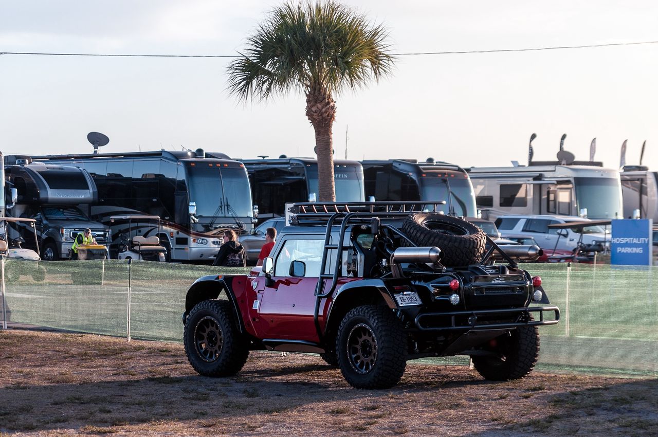 Samochody kibiców na 1000 miles of Sebring i 12 h of Sebring