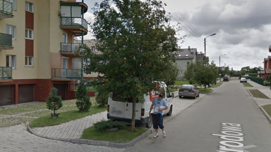 Ulica Ogrodowa w Ciechocinku. W jednym z mieszkań policja znalaz