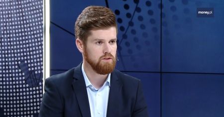 Polak dba o urodę. W salonach piękności jednorazowo zostawiamy ponad 100 zł