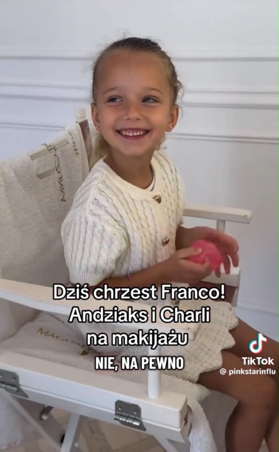 Andziaks zafundowała 5-letniej córce profesjonalny makijaż 