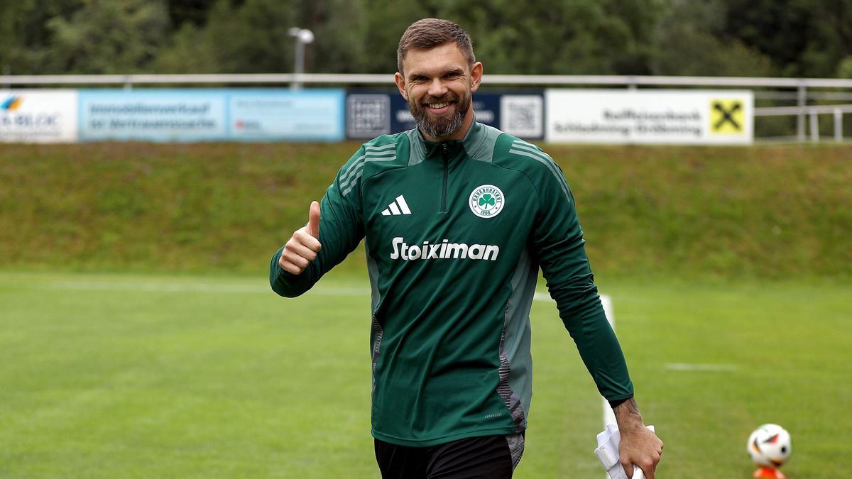 Materiały prasowe / Panathinaikos / Na zdjęciu: Bartłomiej Drągowski zostaje w Panathinaikosie