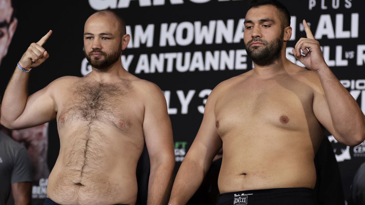 Zdjęcie okładkowe artykułu: Getty Images / Adam Hunger / Na zdjęciu: Adam Kownacki (z lewej) i Ali Eren Demirezen