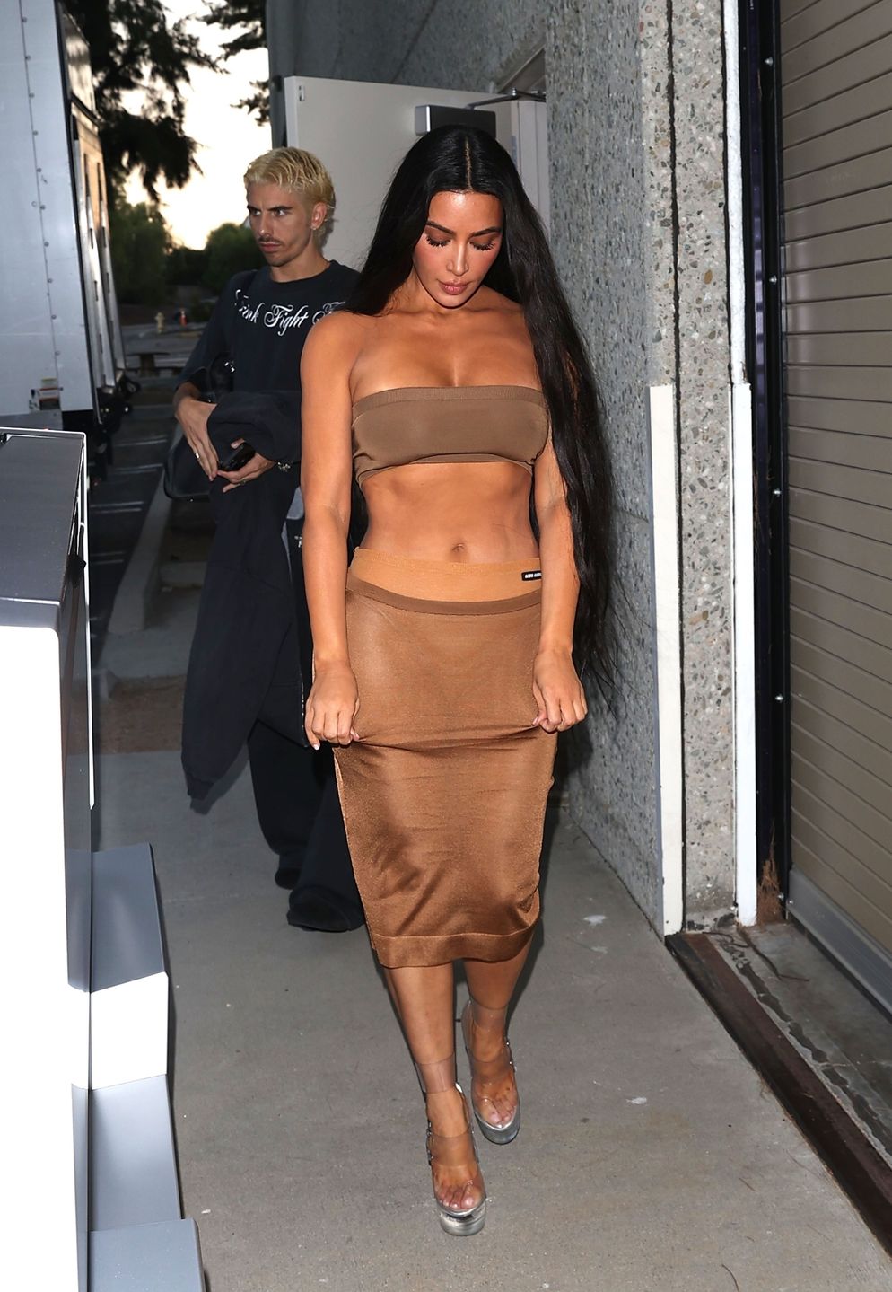Kim Kardashian w skąpym stroju na ulicach Los Angeles
