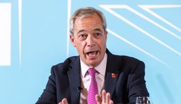 Imigranci bez zasiłków? Dziennikarz komentuje pomysł Farage'a: kilkaset tysięcy Polaków