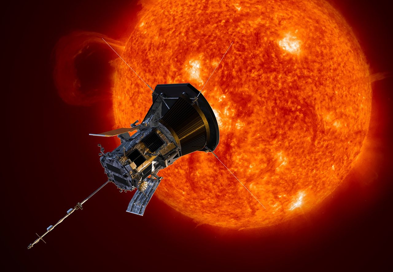 Wizualizacja sondy Parker Solar Probe zbliżąjącej się do Słońca.