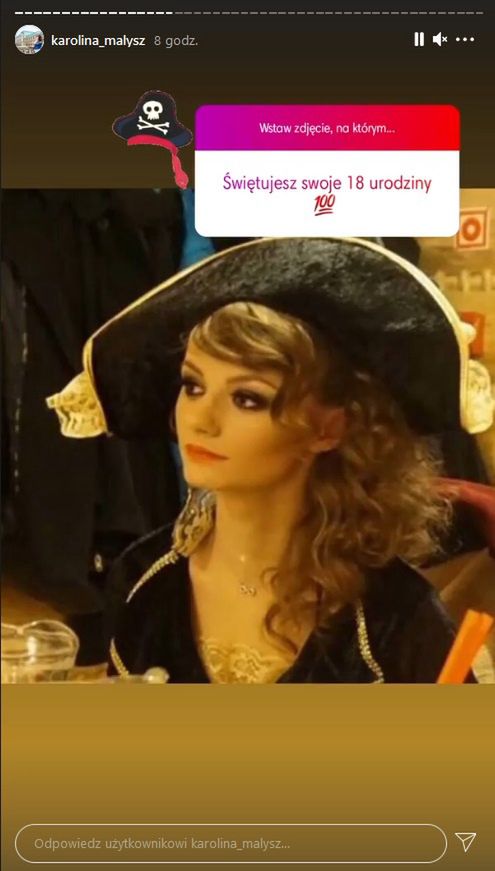 Karolina Małysz przyłączyła się do zabawy na Instagramie i pokazała internautom sporo starszych zdjęć z narzeczonym i rodziną