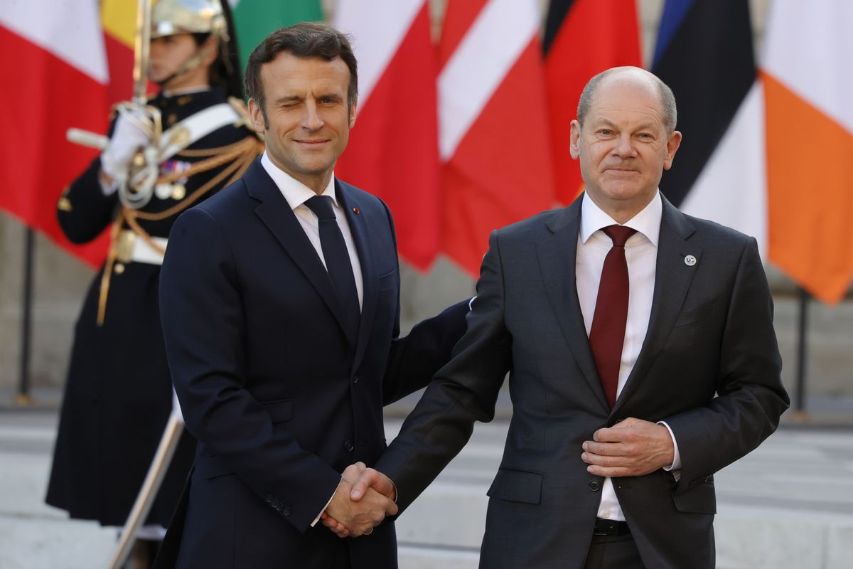 Francuski prezydent w pierwszą podróż zagraniczną uda się do Berlina, skąd ruszy dalej do Kijowa 