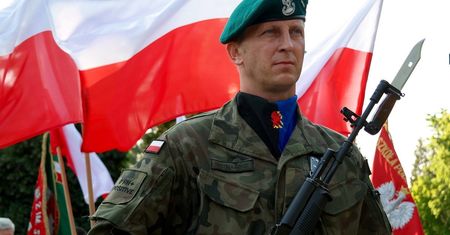 Święto Wojska Polskiego. Czy przysługuje nam dodatkowy dzień wolny od pracy?