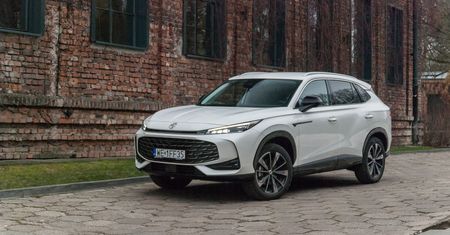 Test: MG HS - tylko, czy aż poprawny?