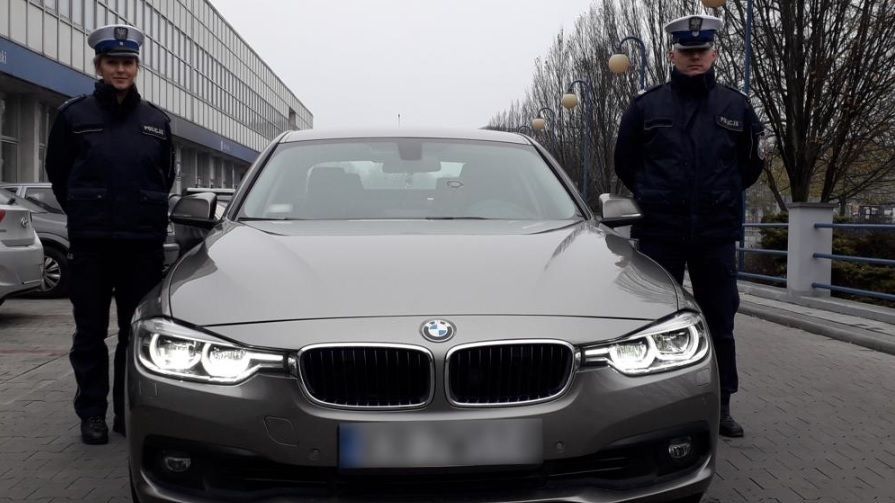 Nieoznakowane BMW małopolskiej drogówki