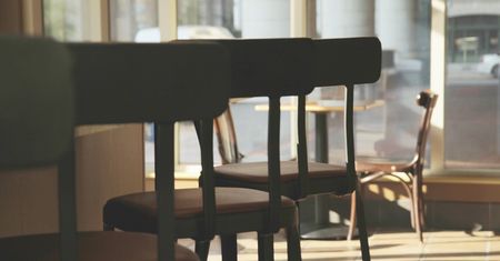 Nawet 20 tys. lokali gastronomicznych bez rządowego wsparcia. "Pomoc jest udawana"