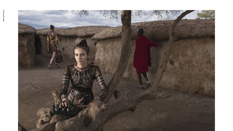Steve McCurry fotografował wojny, teraz przygotował sesję dla Valentino 1
