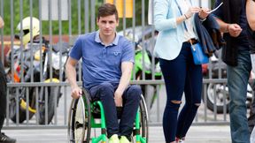 Żużlowcy i kibice pomogli Kamilowi Cieślarowi. Były żużlowiec zebrał pieniądze na nowy wózek