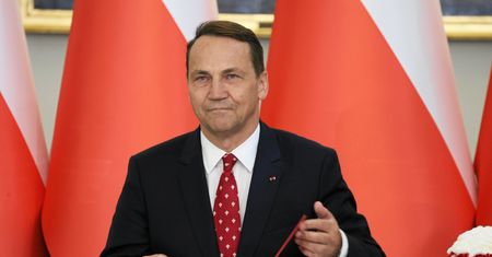 Ocena ministra Sikorskiego. Jest nowy sondaż