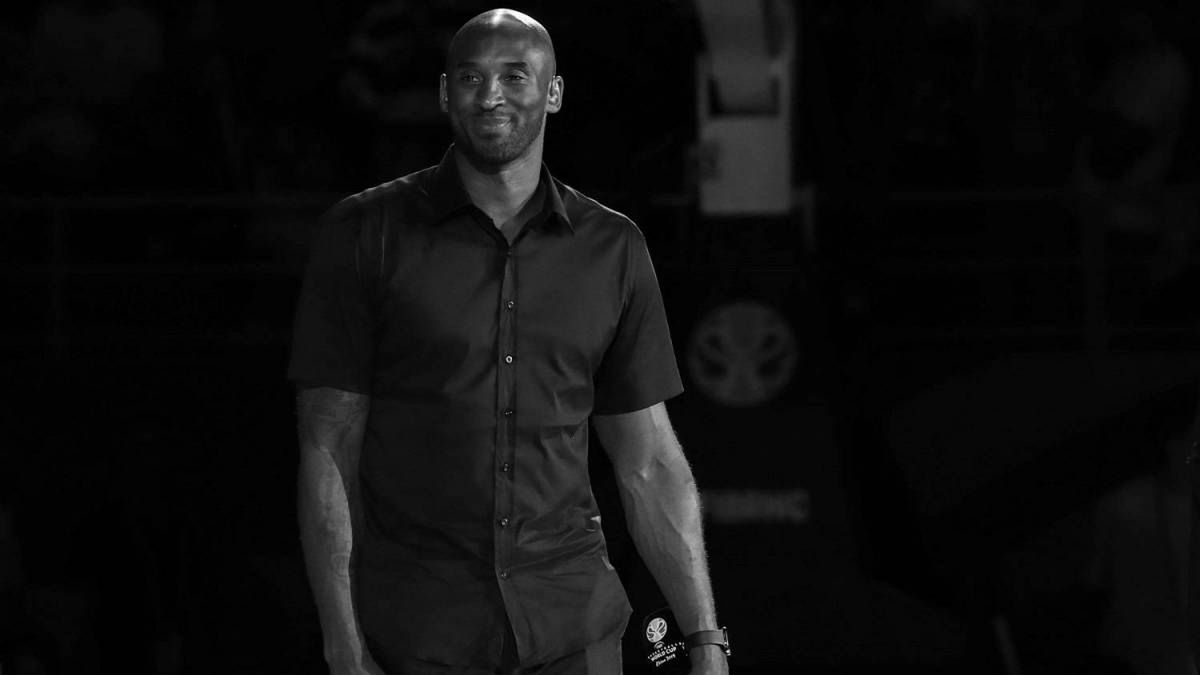 PAP/EPA / ROMAN PILIPEY / Na zdjęciu: Kobe Bryant