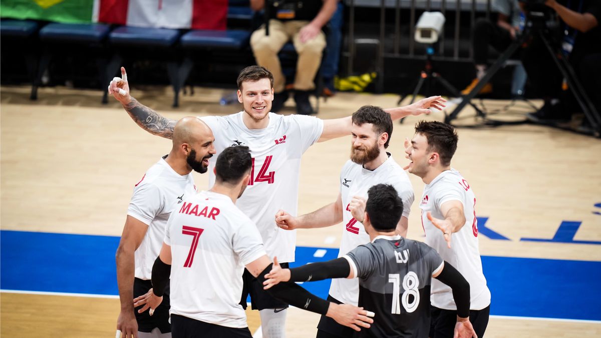 Materiały prasowe / FIVB / Reprezentacja Kanady w meczu Ligi Narodów w 2024 roku