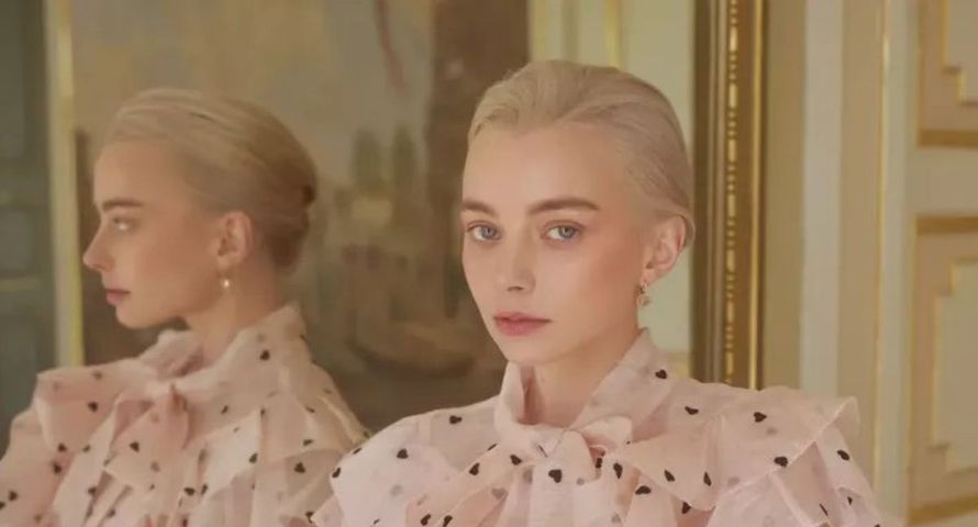 Na Krakowskim Przedmieściu powstał sklep Wokulskiego. Startują zdjęcia do kolejnej "Lalki"