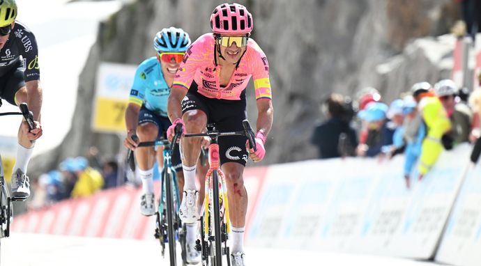 Kolarstwo: Giro d'Italia - 6. etap: Potenza - Neapol