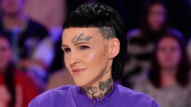 Agnieszka Chylińska eksperymentuje z wyglądem. Fryzjer ostrzega. "Czy warto było szaleć tak?"