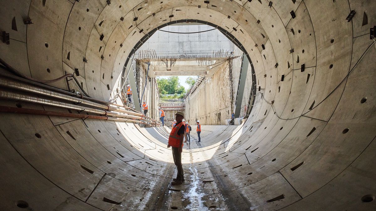 29.06.2021 Lodz , tunel srednicowy , budowa .
Fot. Marcin Stepien / Agencja Gazeta
Fot. Marcin Stepien / Agencja Gazeta
tbm, drazenie tunelu, pkp, kolej szybkich predkosci