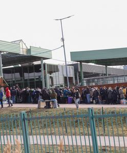 Новий центр допомоги для українців відкрився у Варшаві