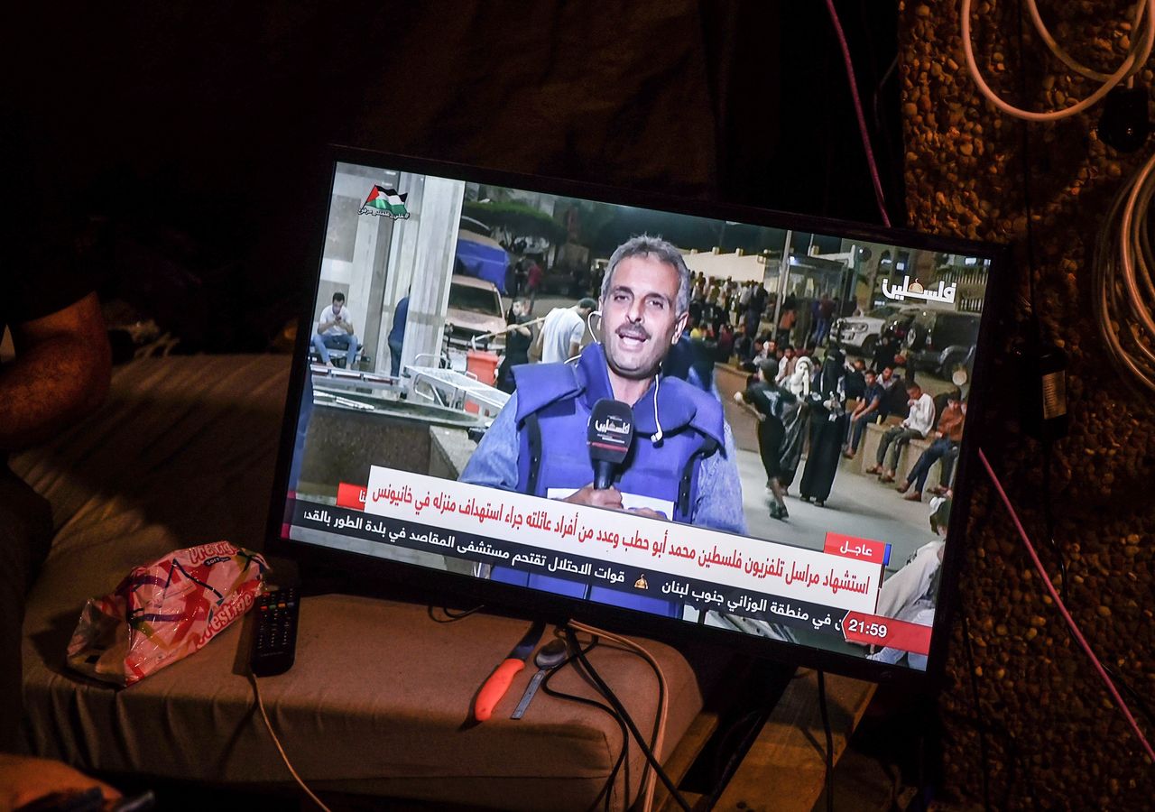 Journalist killed in raid. The news anchor breaks down in tears