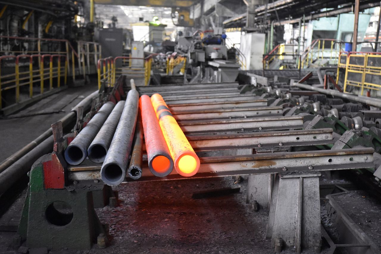 Branża traci moc produkcyjną. Ukraińska stal zyskuje