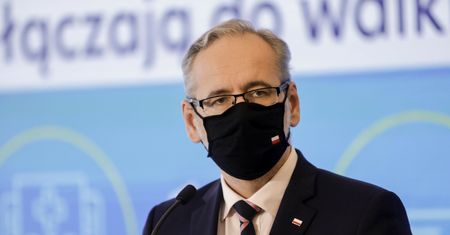 Koronawirus. Adam Niedzielski powiedział, czy obostrzenia zostaną zniesione