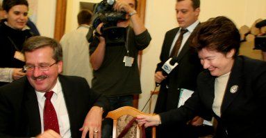 Gronkiewicz-Waltz: rozmowy zespołów ekspertów PiS i PO trwają