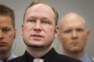 Breivik przeprasza, ale tylko część rodzin ofiar