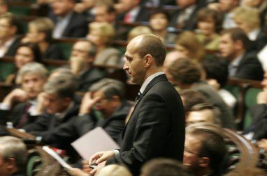 "Zaprzysiężenie rządu zgodnie z planem"