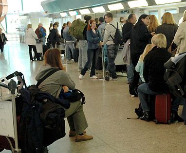 Strajk stewardess Alitalii, odwołano 138 lotów