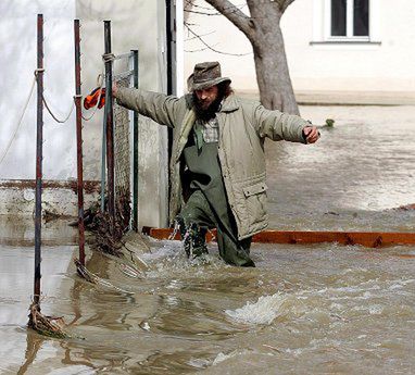 Wezbrane rzeki w Europie Środkowej grożą powodziami